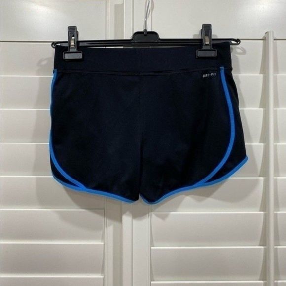 Black and neon Nike Running Shorts. S - Picture 7 of 7